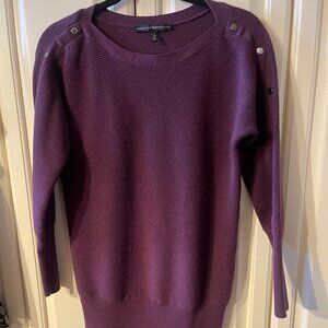 Burgundy pullover sweater